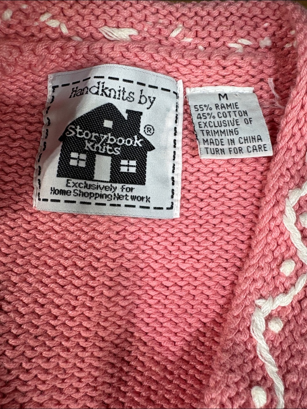 Cottage core embroidered Cardigan sweater - Picture 5 of 5